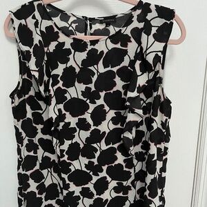 Talbots Blouse Tank size 10 Black White pink Floral Sheer sleeveless Ruffle